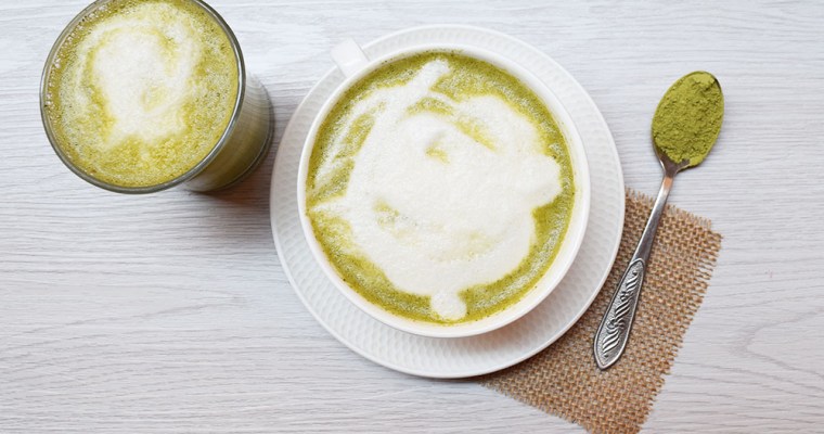 The Best Vegan Matcha Latte Recipe