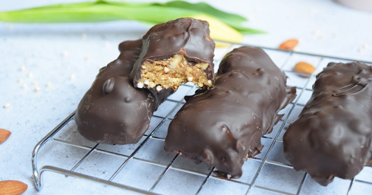 Chocolate Almond Energy Bars