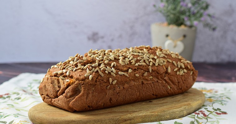 Spelt Sorghum Flour Bread with Sunflower Seeds