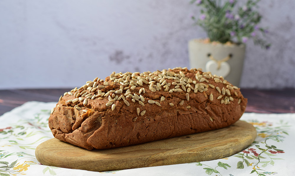 Spelt Sorghum Flour Bread With Sunflower Seeds - A&D Kitchen - Bread